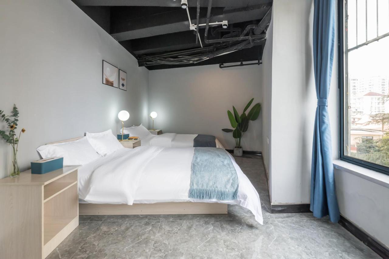 Pu Chun International Hostel -Yugarden & Old Town Shanghai Extérieur photo